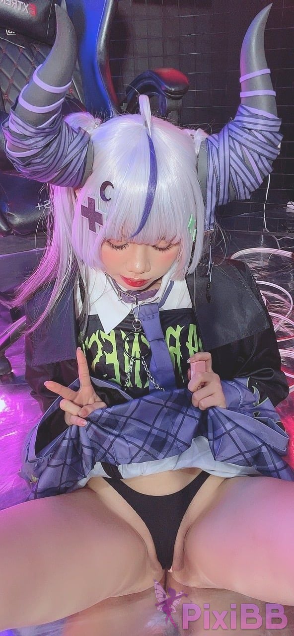Cosplayer PoppaChan Laplus Darkness Hololive PixiBB.COM 095