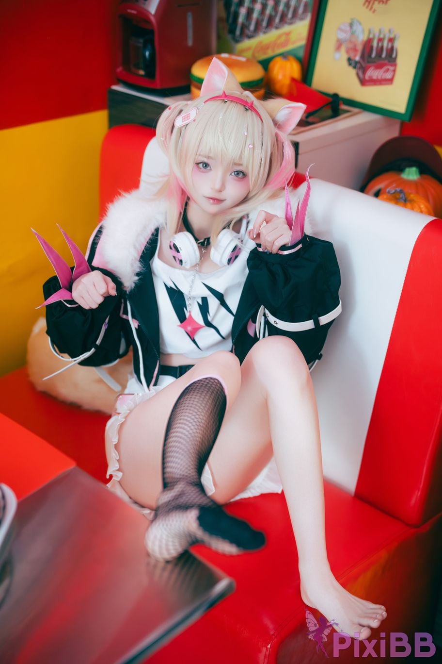 Cosplayer Irisuare Airi Mococo PixiBB.COM 001