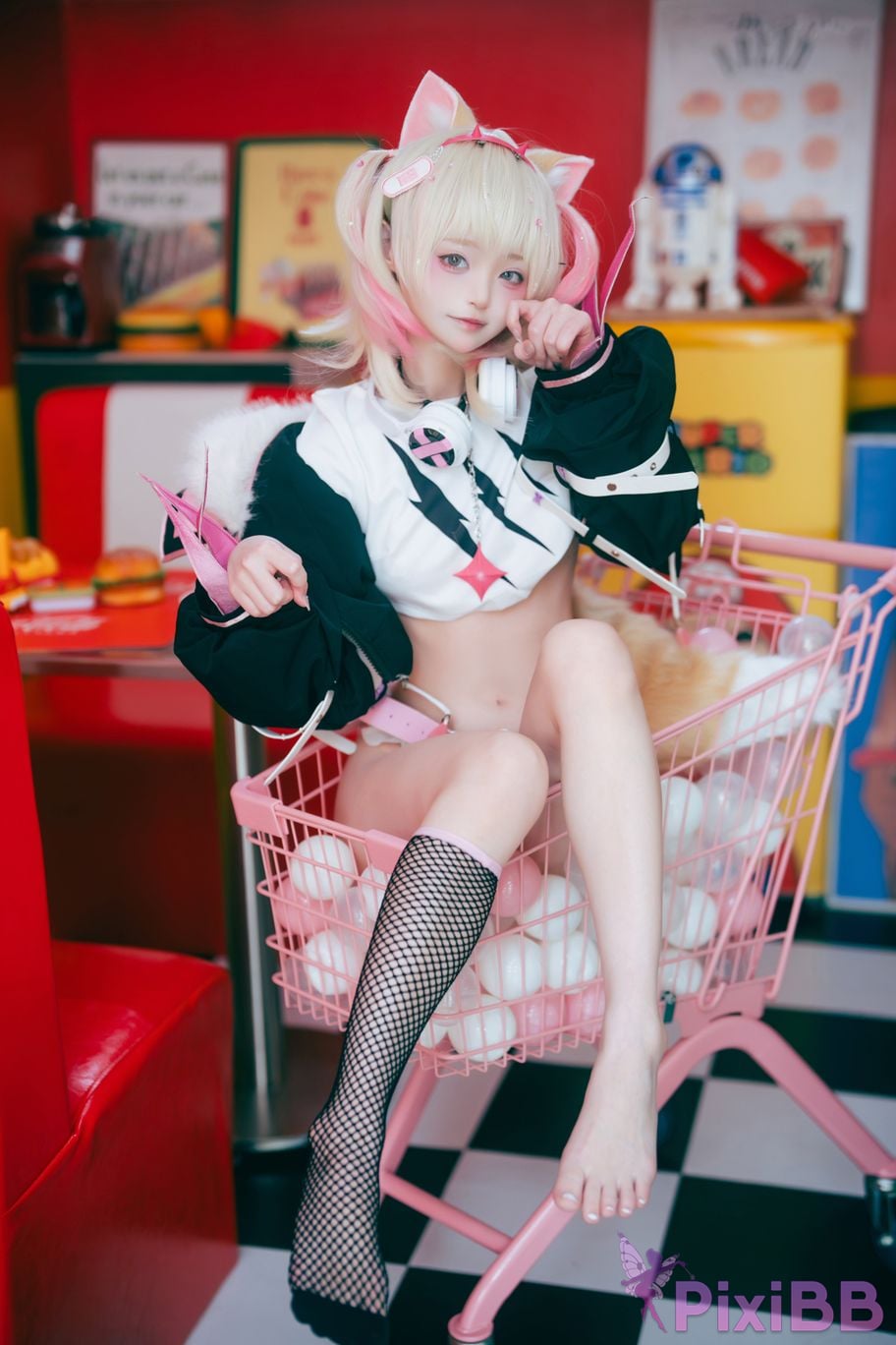 Cosplayer Irisuare Airi Mococo PixiBB.COM 021