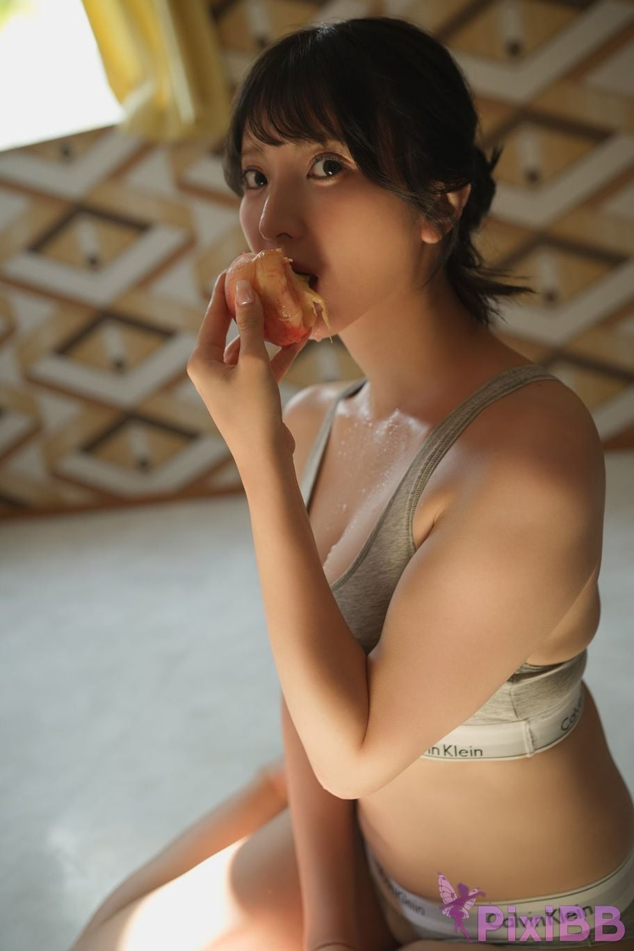 Japanese Idol Yuuka Niizuma FRIDAY digital photo book naughty lady Vol.1 PixiBB.COM 060