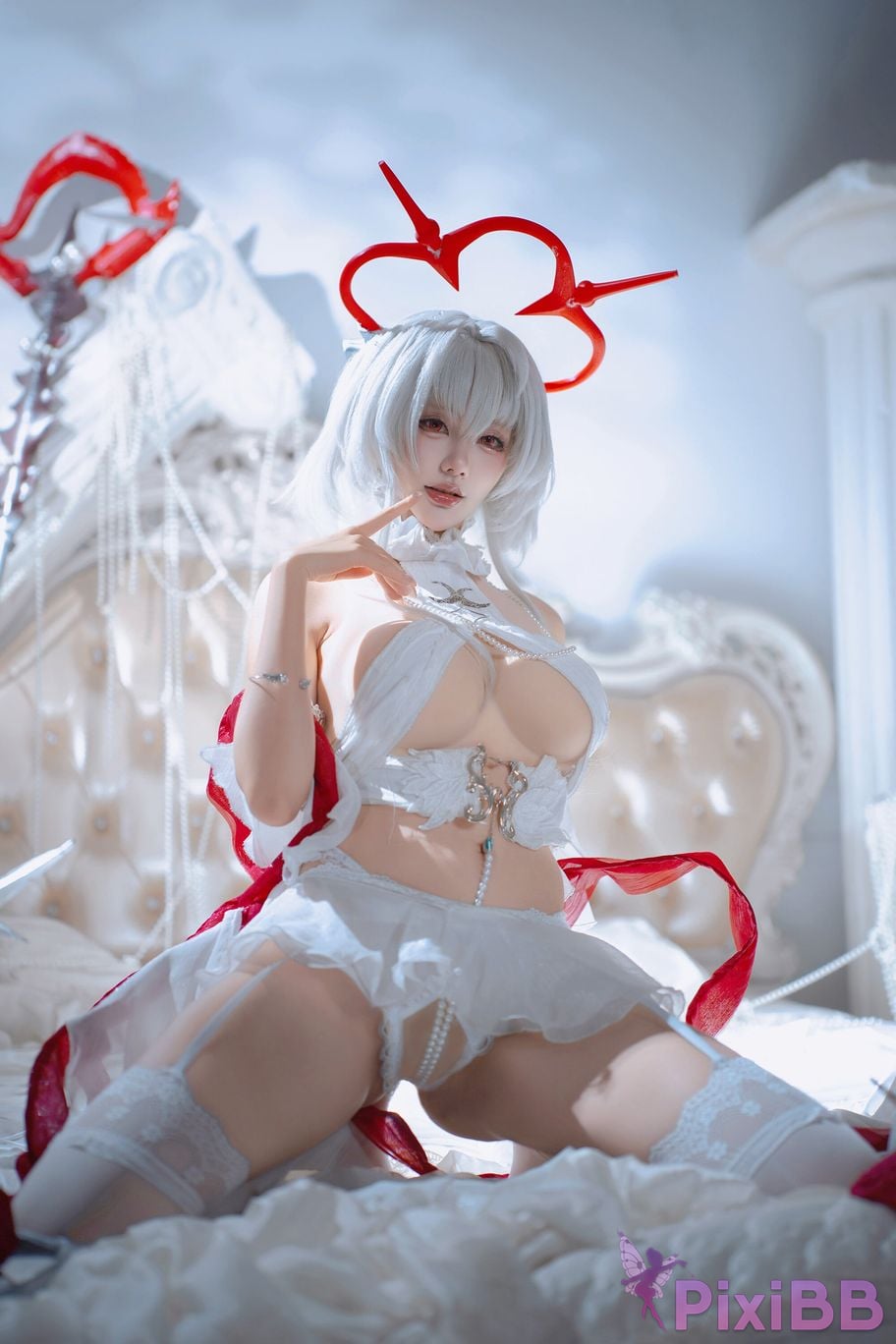 Cosplayer Is it a little bear azur lane Pearl Fallen Angel in the Magic Castle PixiBB.COM 006