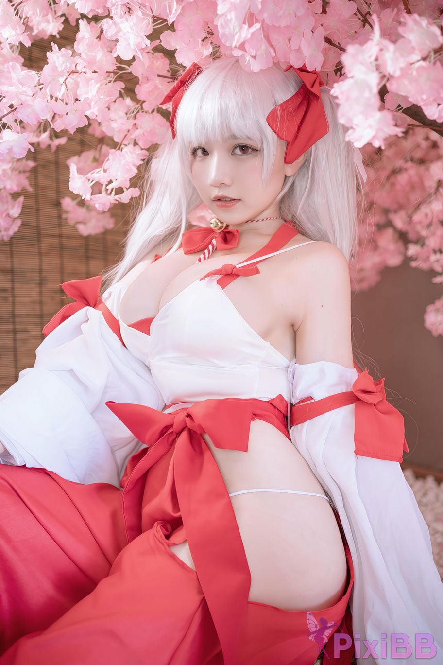 Cosplayer Ah Ban is very happy today Awesome witch PixiBB.COM 023