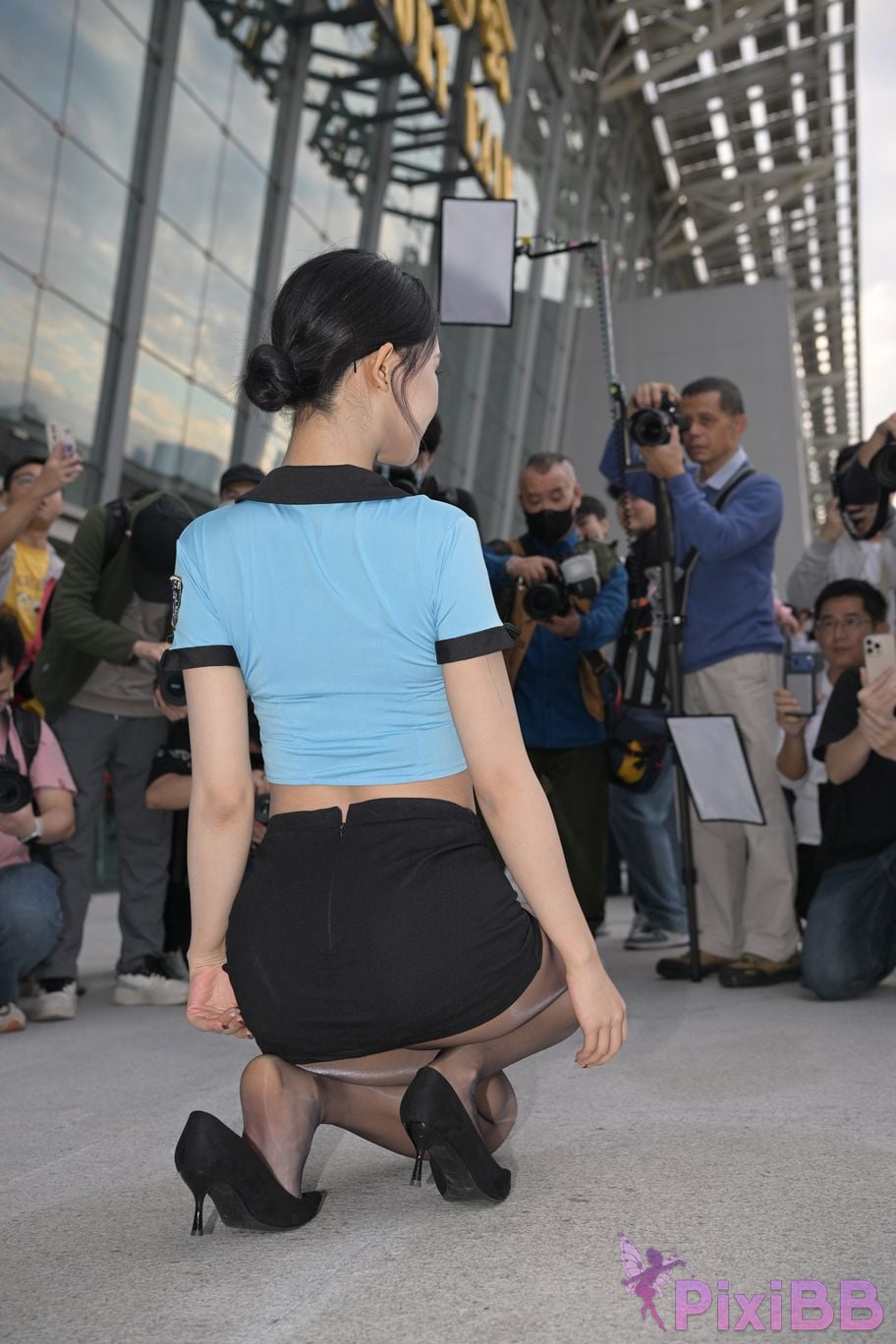 Featured Street Photography Works No.5615 Guoguo black silk skirt PixiBB.COM 091