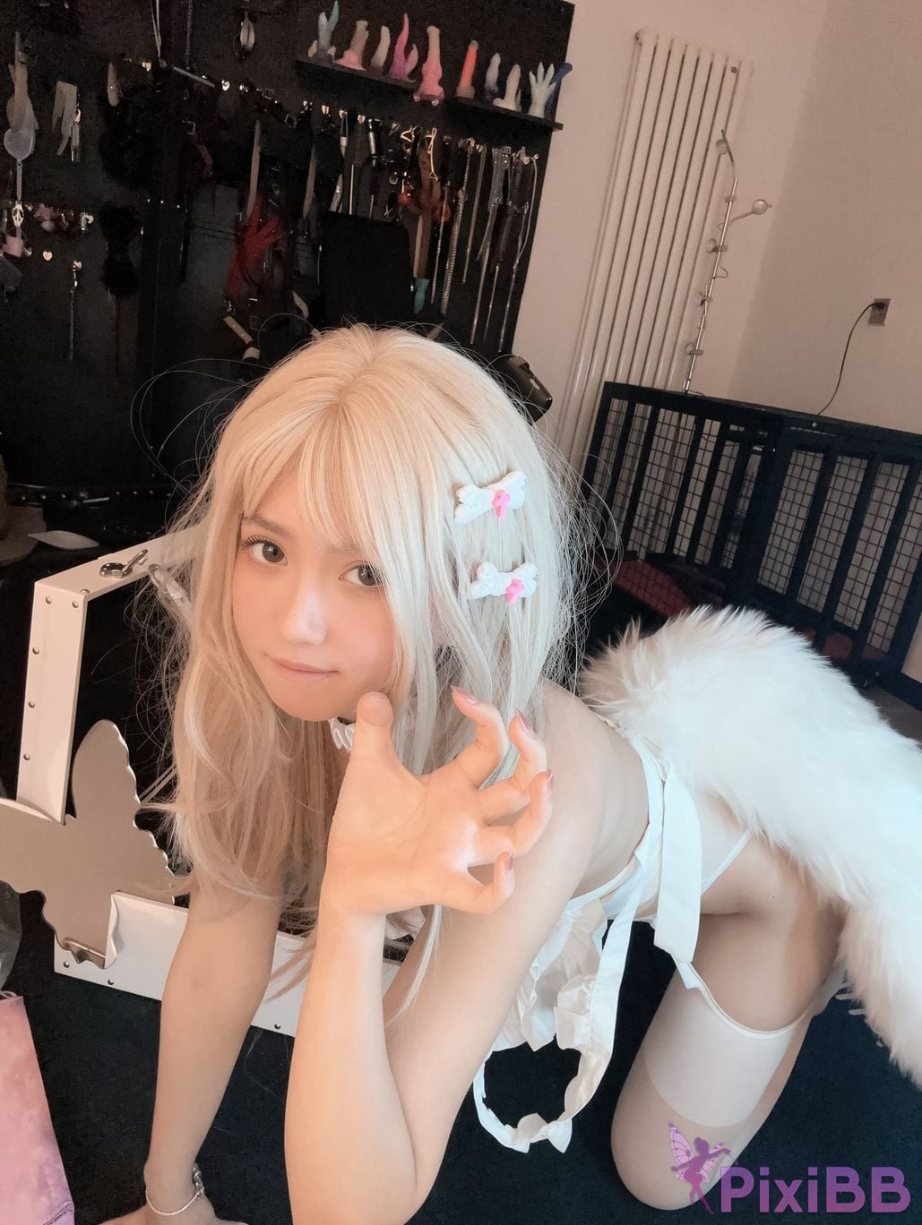 OtherXXX Ancheng1121 Top white tiger loli selfie Writing and shooting benefits Pure version of private photos PixiBB.COM 211