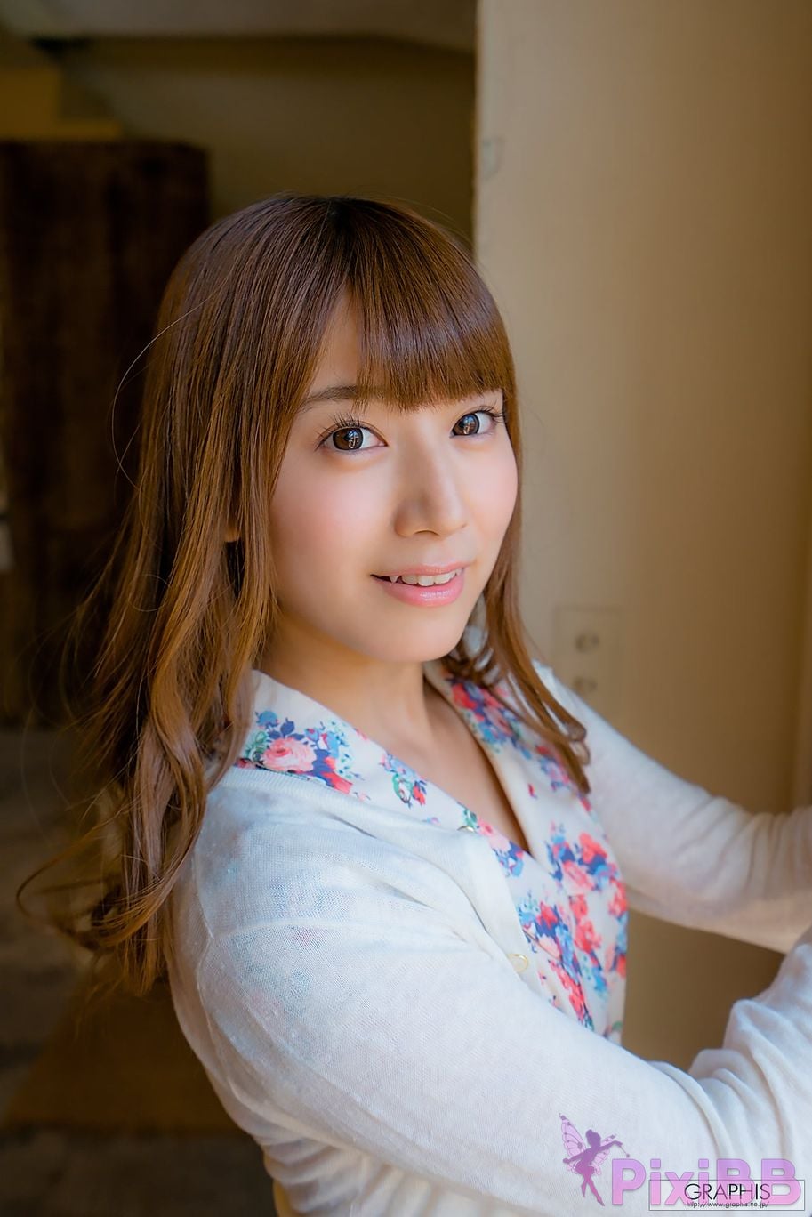 Japanese Idol Minami Hatsukawa Graphis Gals No.427 Be With You PixiBB.COM 027
