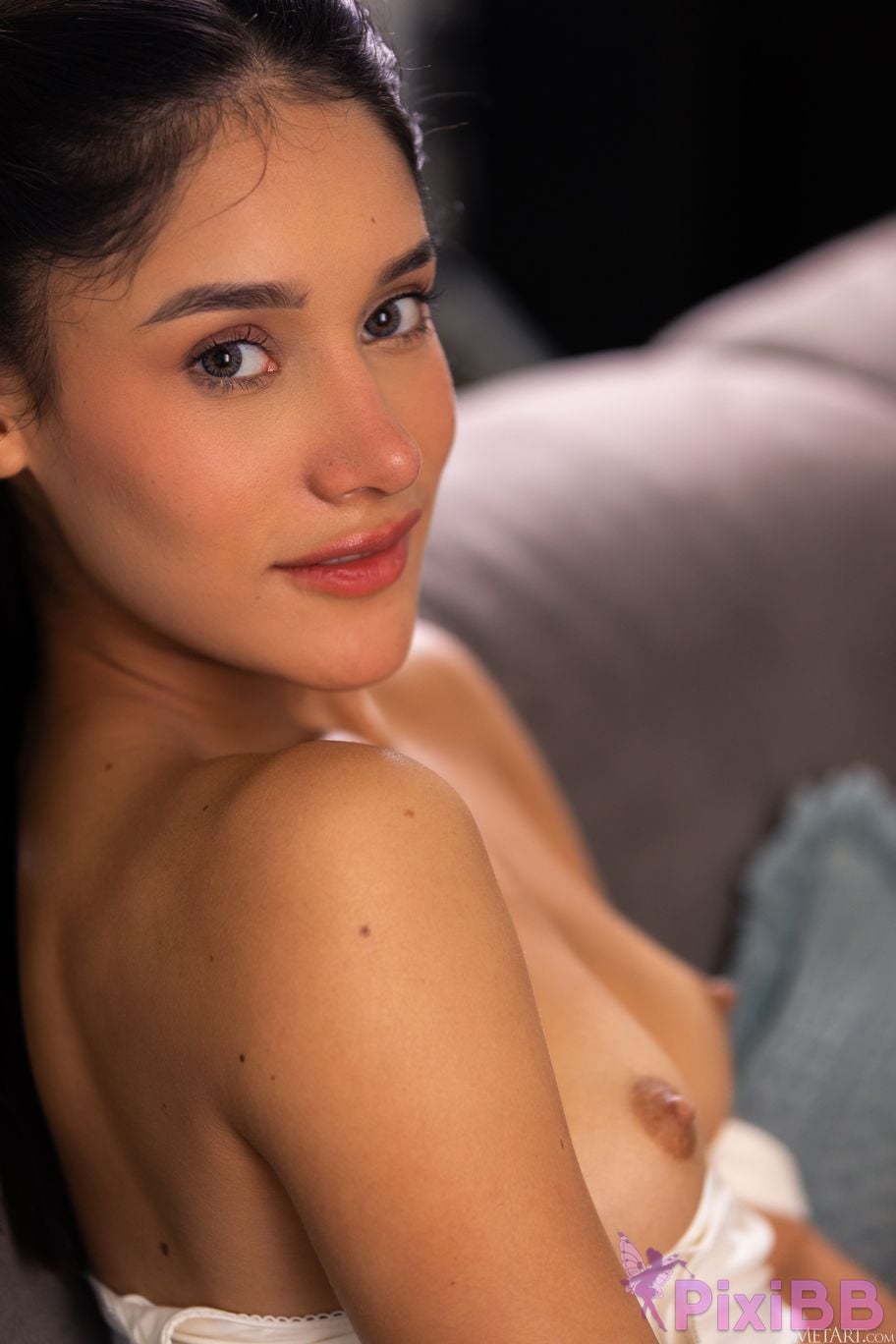 MetArt Carolina Guerrero Couch Confessions Part01 0030 PixiBB.COM 0318447759