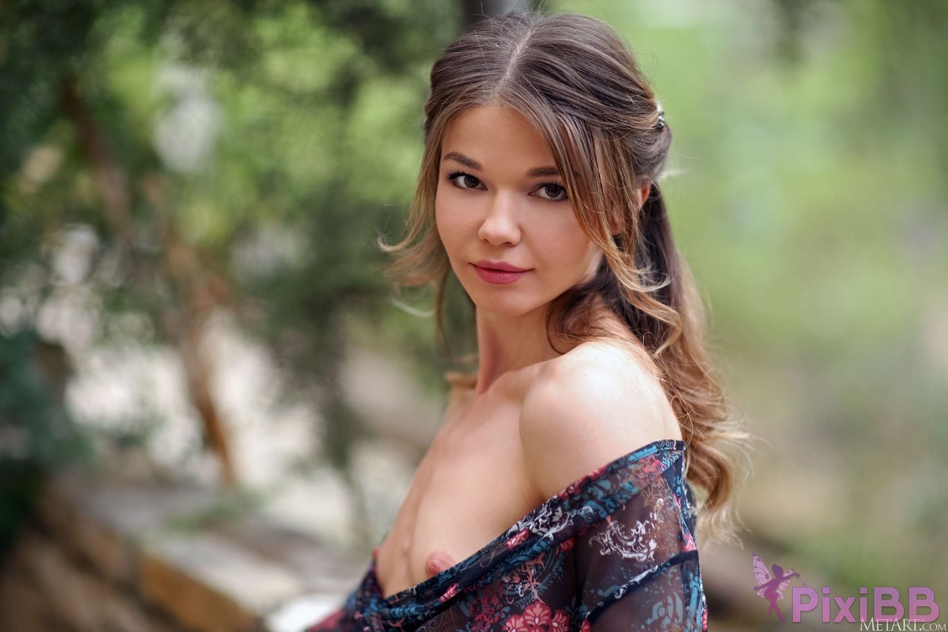 MetArt Nedda Feminine Feels Part01 0034 PixiBB.COM 8445423498