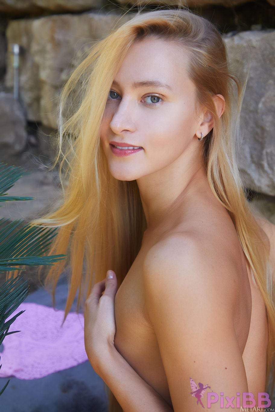 MetArt Ivi Rein Golden Charm Part02 0052 PixiBB.COM 1901657952