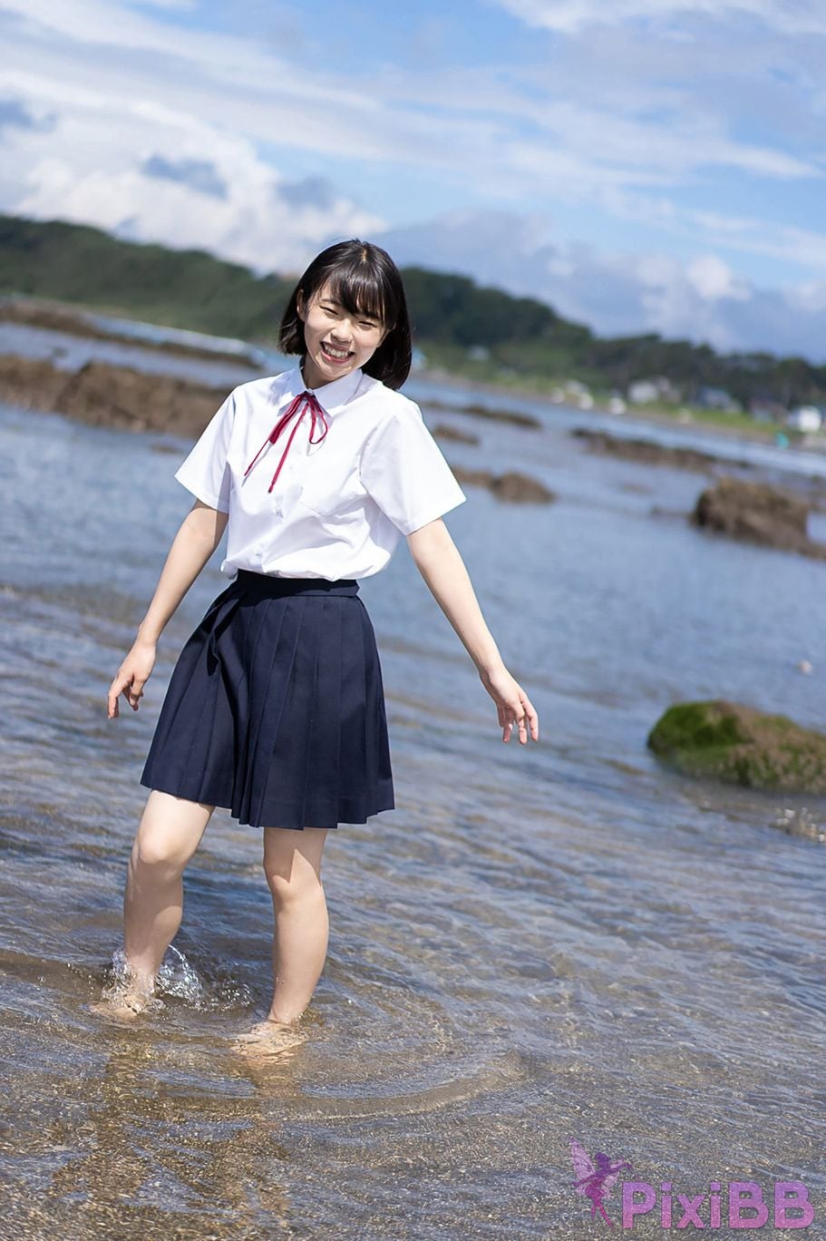 Japanese Idol Kikuchi Hina Himena Y o u n g M a z i e O t h r Young Magazine Digital Photo Collection PixiBB.COM 008