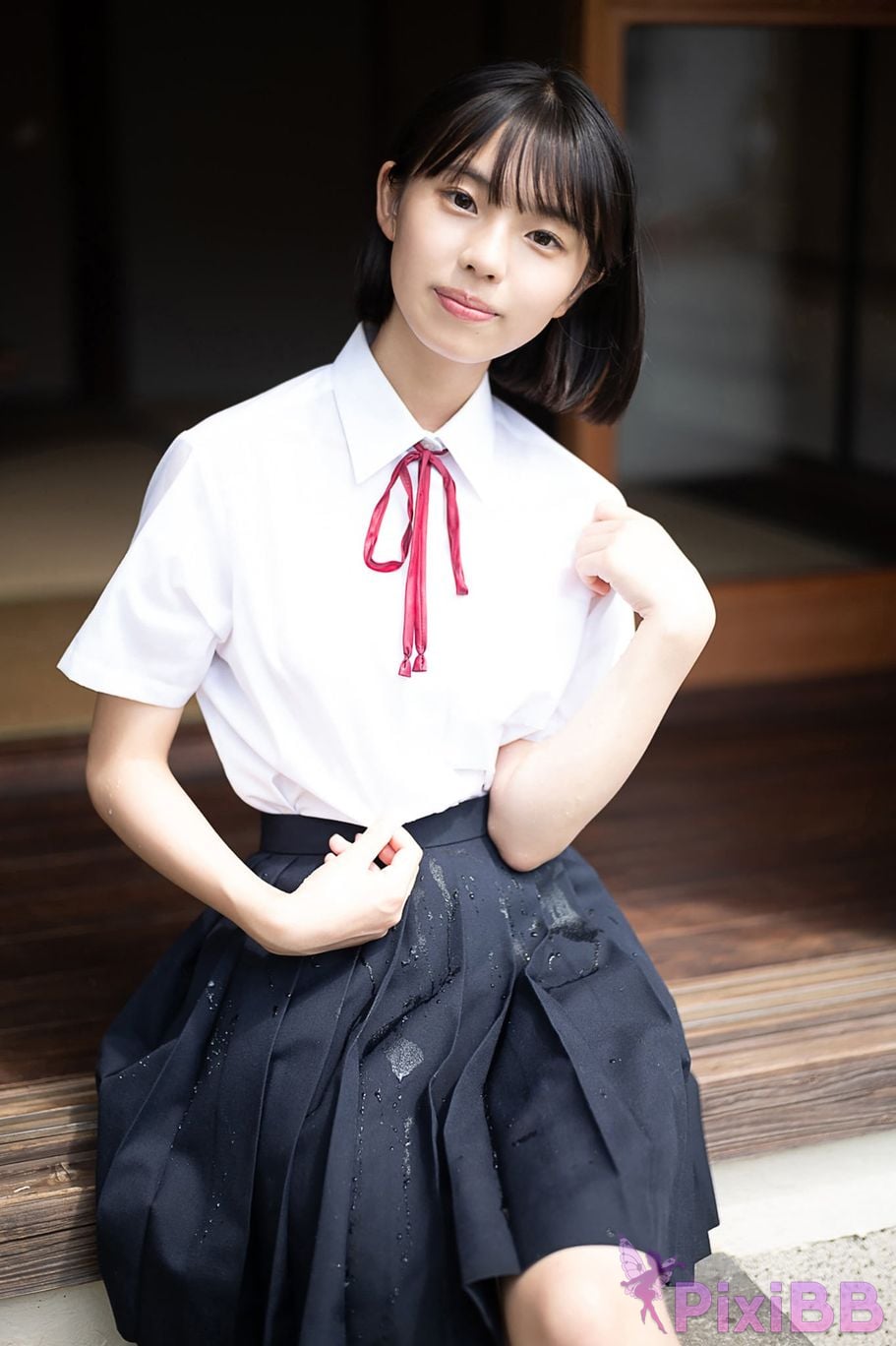 Japanese Idol Kikuchi Hina Himena Y o u n g M a z i e O t h r Young Magazine Digital Photo Collection PixiBB.COM 011