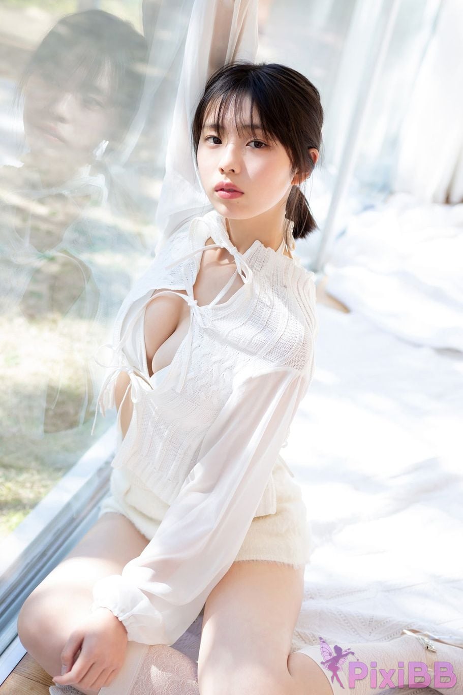 Japanese Idol Kikuchi Hina Young Magazine PixiBB.COM 003