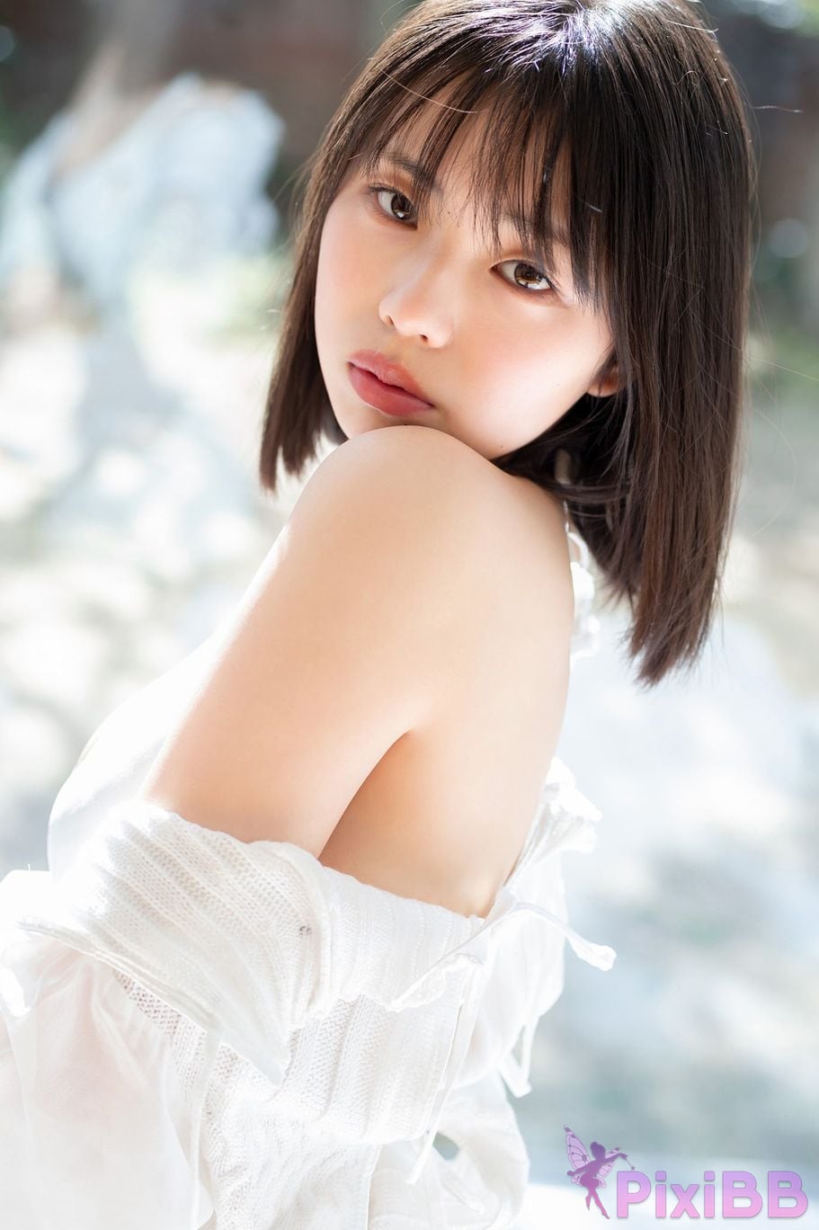Japanese Idol Kikuchi Hina Young Magazine PixiBB.COM 013