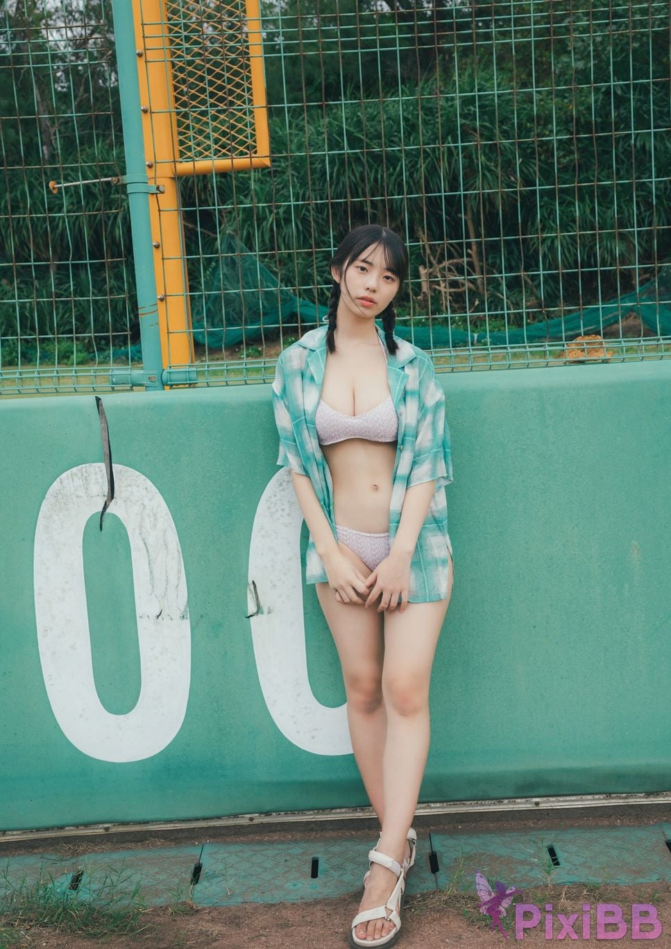 Japanese Idol Kikuchi Hina Himena Digital only P h o t b k C n i u e d moment Weekly Play PHOTO BOOK PixiBB.COM 068