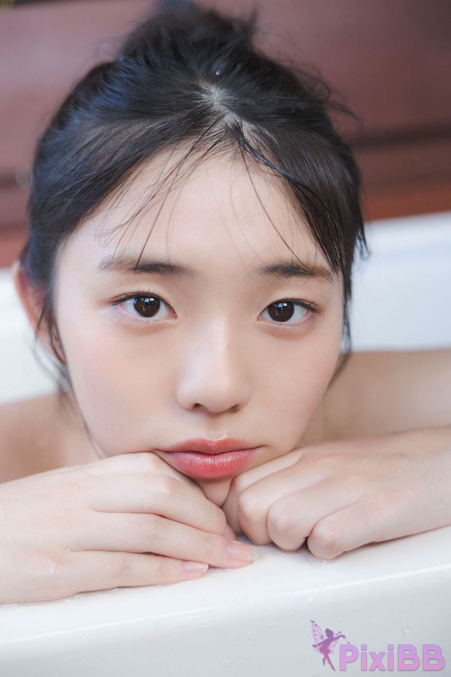 Japanese Idol Kikuchi Hina Himena 50 pages in total Y o u n g M a z i e O t h r s 2 0 W k l y S D P B PixiBB.COM 026
