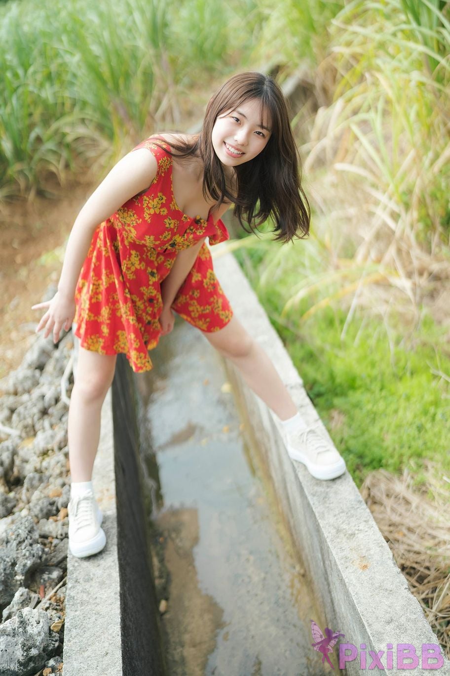 Japanese Idol Kikuchi Hina Himena M i s a g z n e 2 0 W k l y S h o Y u O t r Young Magazine Digital Photo Collection PixiBB.COM 021