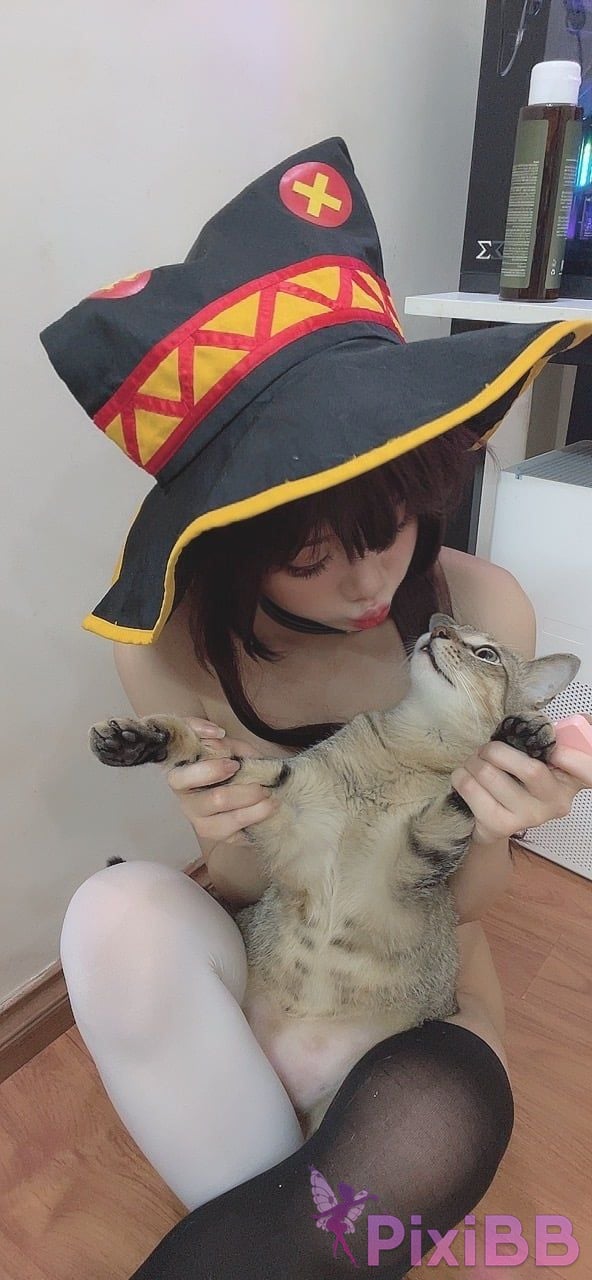 Coser PoppaChan Konosuba Megumin PixiBB.COM 107.JPEG