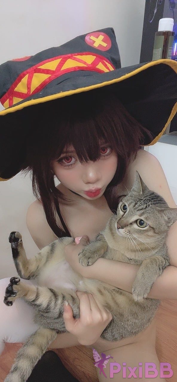 Coser PoppaChan Konosuba Megumin PixiBB.COM 108.JPEG