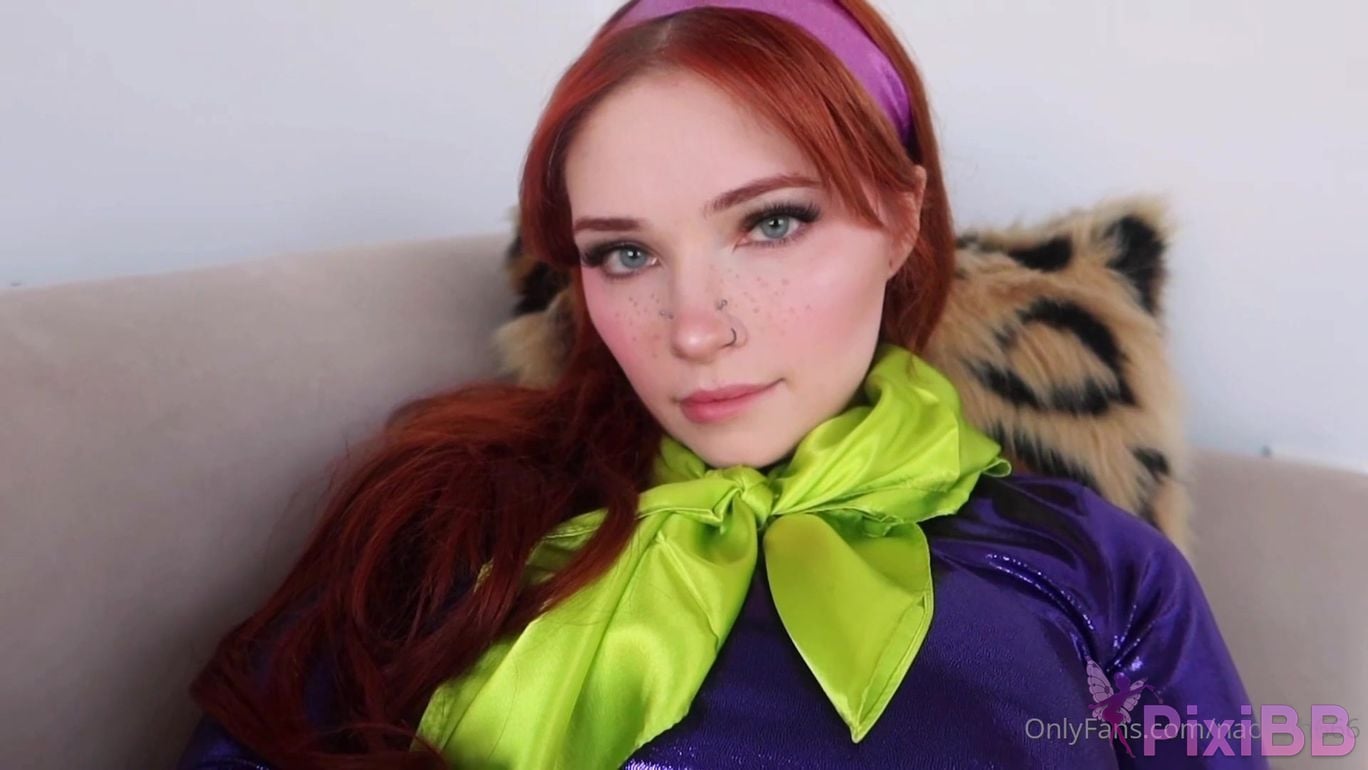 Naomi Hughes Daphne Blake PixiBB.COM 003