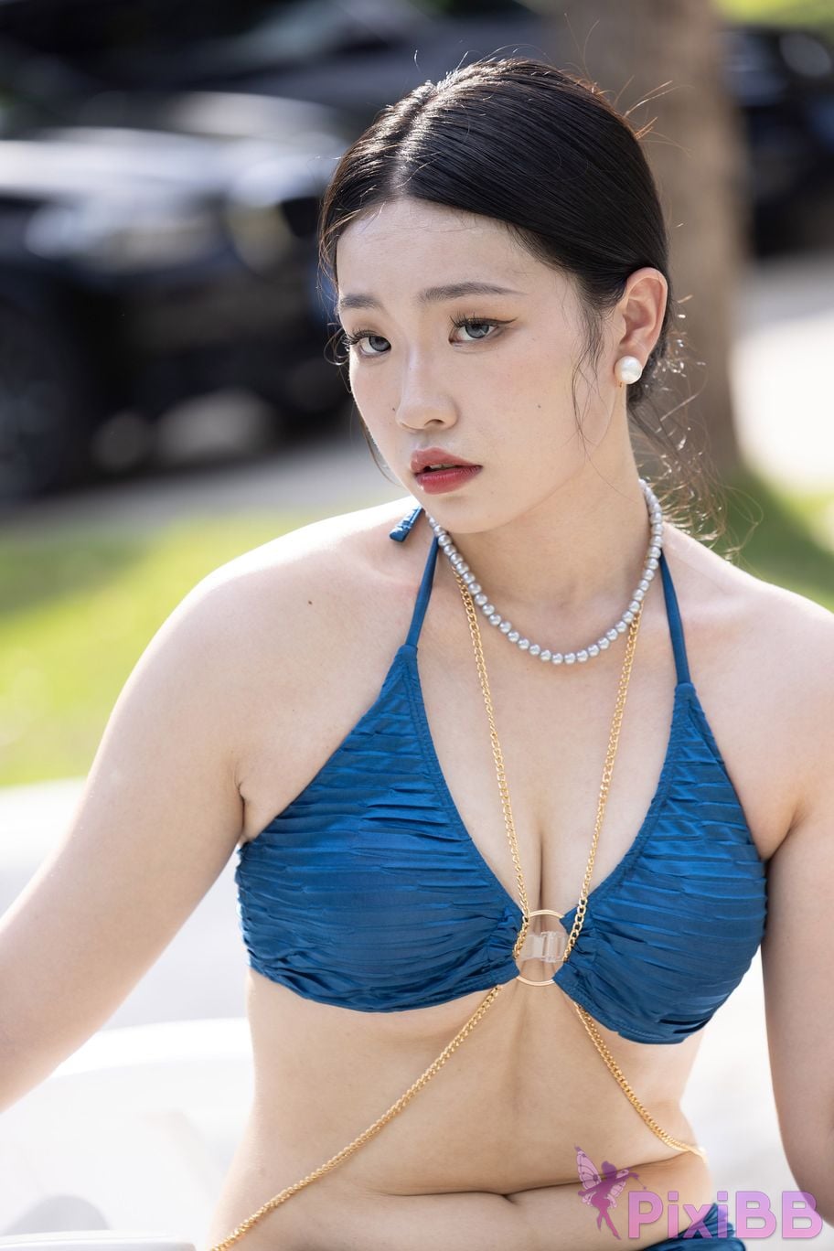 Featured Street Photography Works No.5622 blue and yellow swimsuit bikini PixiBB.COM 013