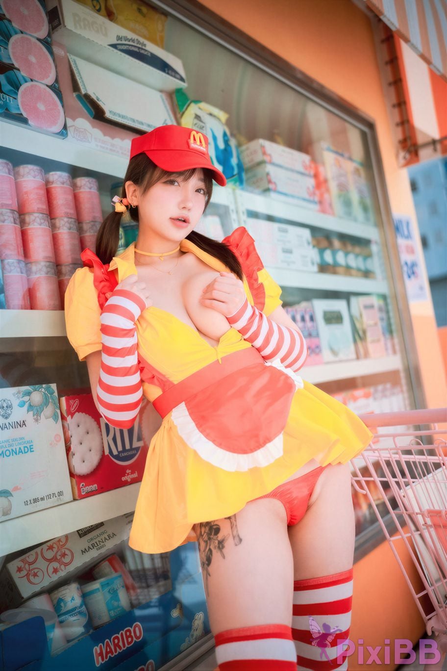 AI Enhanced DJAWA Photo Son Ye Eun McDonald s Girl PixiBB.COM 054