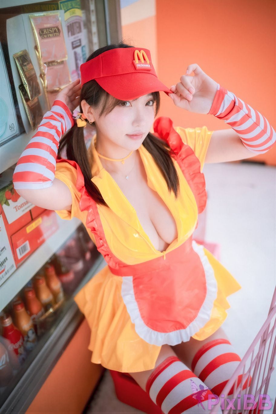 AI Enhanced DJAWA Photo Son Ye Eun McDonald s Girl PixiBB.COM 058