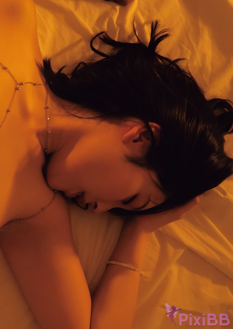 Japanese Idol Takimoto Shizuha Shizukuha First photo book WHITE HOTEL PixiBB.COM 005