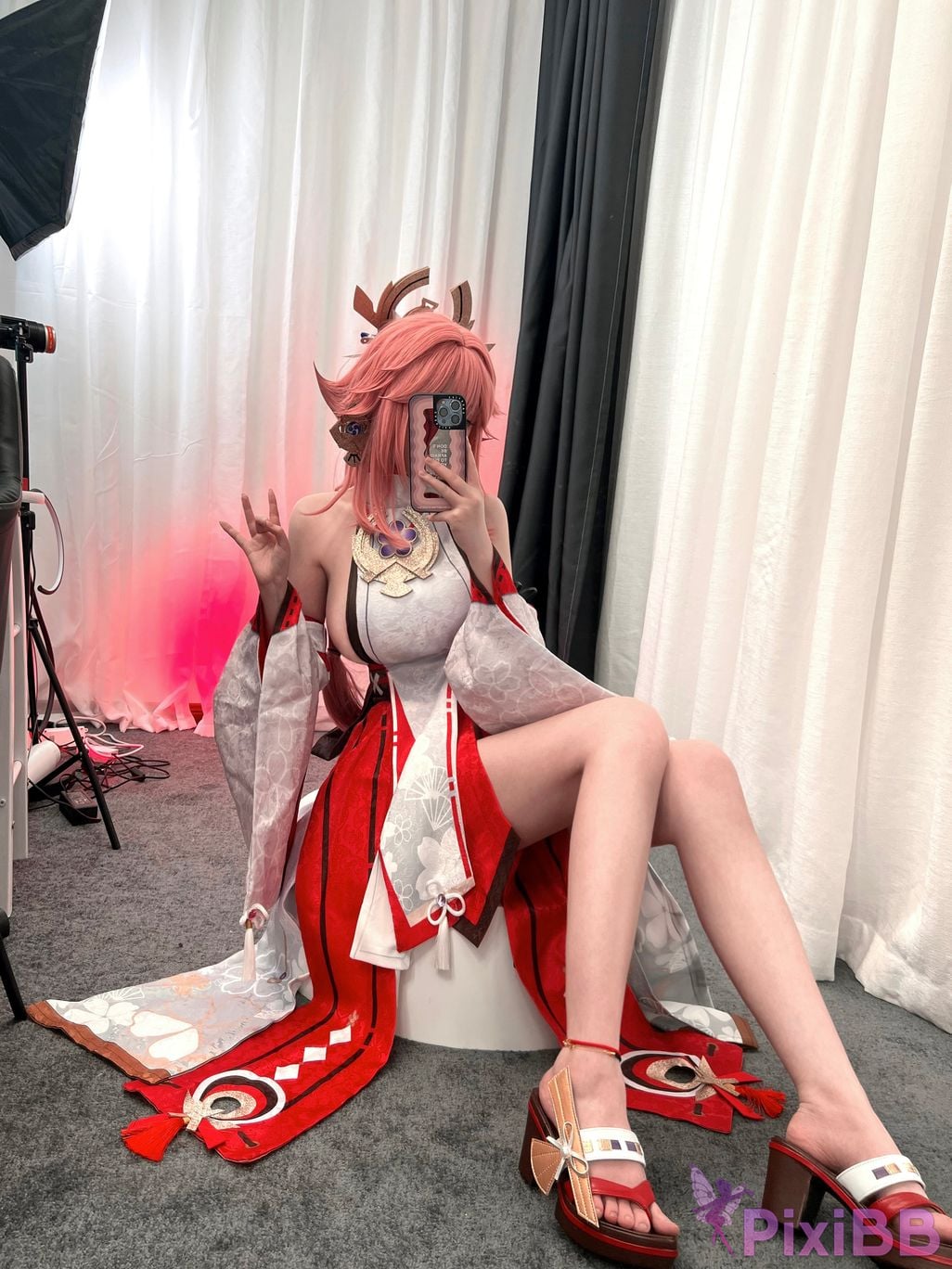 Cosplayer One color rain A little selfie PixiBB.COM 006