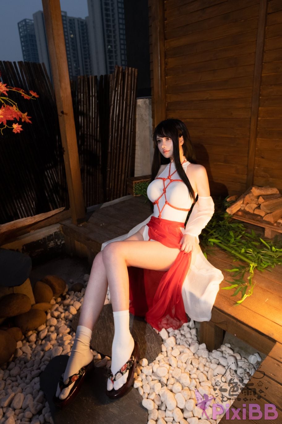 Cosplayer One color rain shrine maiden PixiBB.COM 007