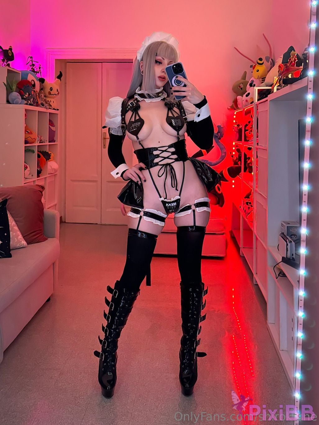 ShiroKitsune Meka Maid PixiBB.COM 21