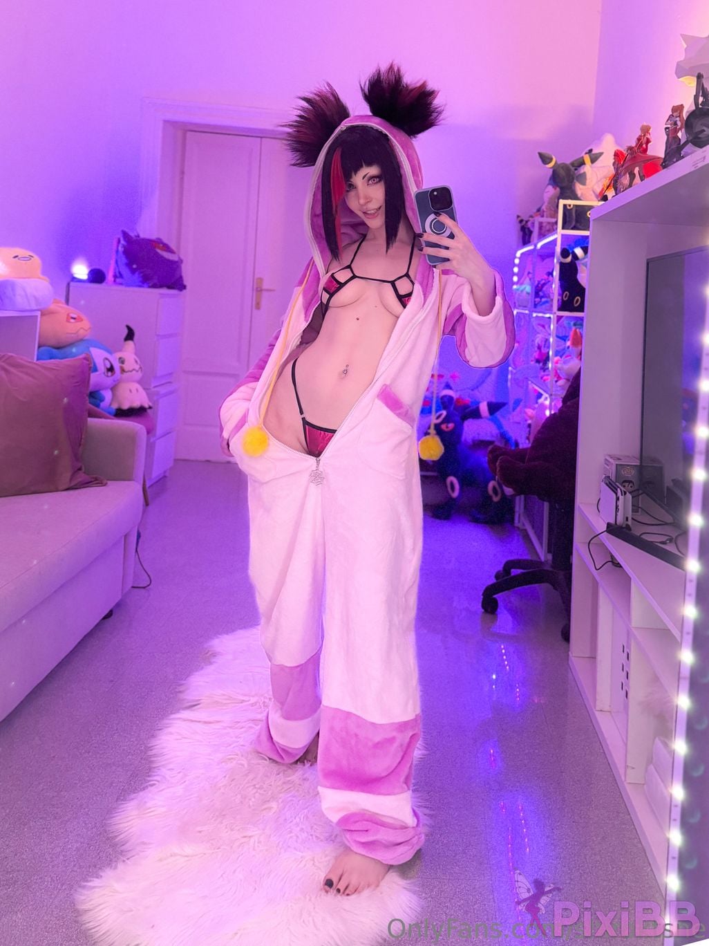 ShiroKitsune Juri Han Pajama PixiBB.COM 12