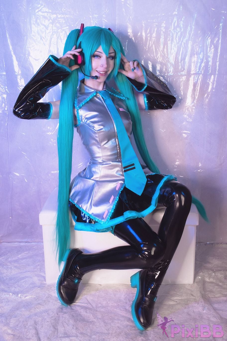 ShiroKitsune Hatsune Miku Set 2 PixiBB.COM 22