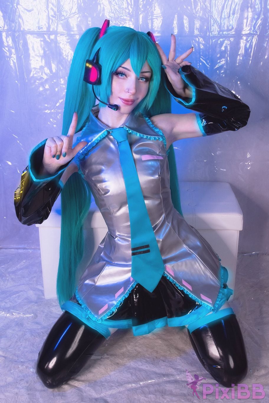 ShiroKitsune Hatsune Miku Set 2 PixiBB.COM 38