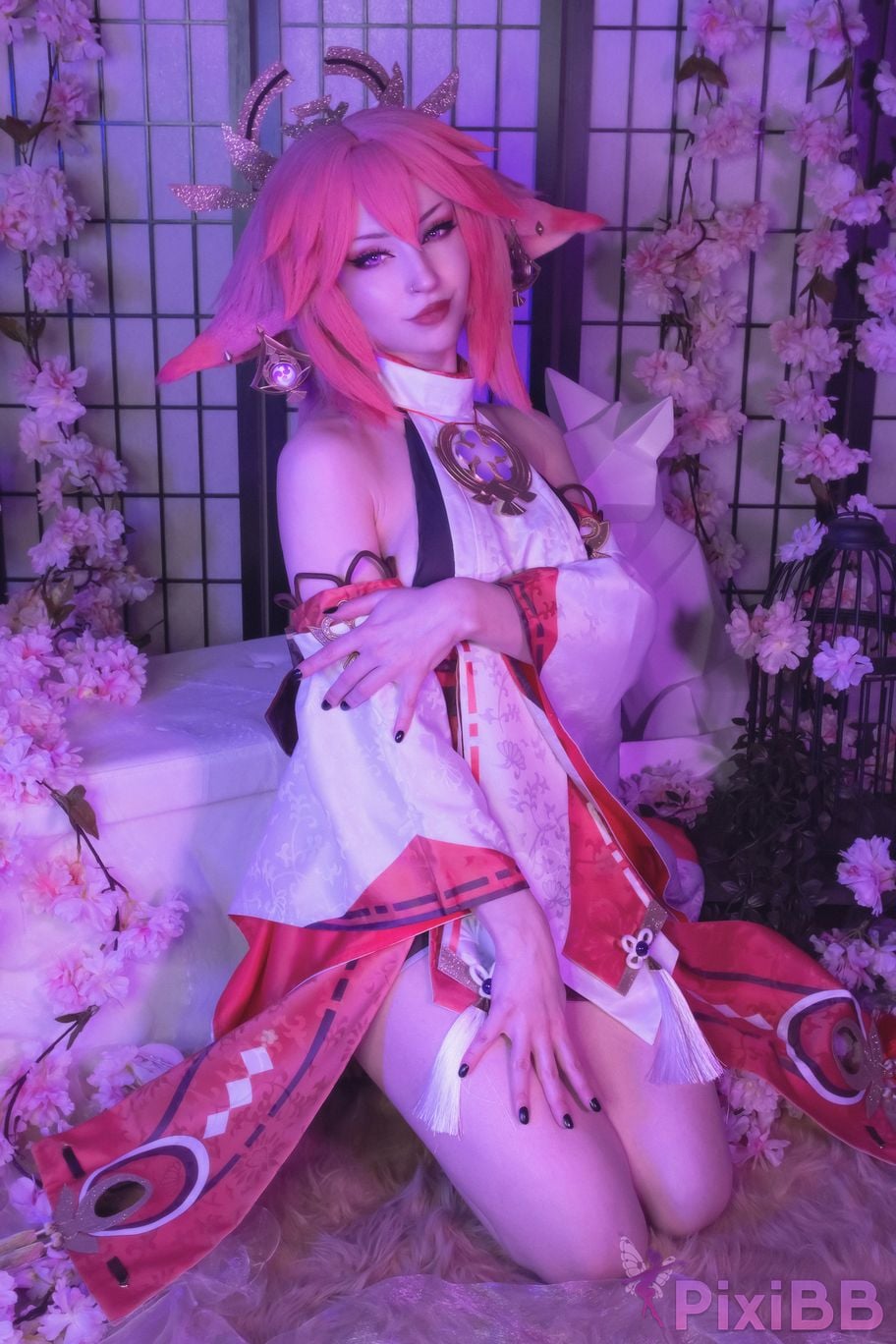 ShiroKitsune Yae Miko PixiBB.COM 3