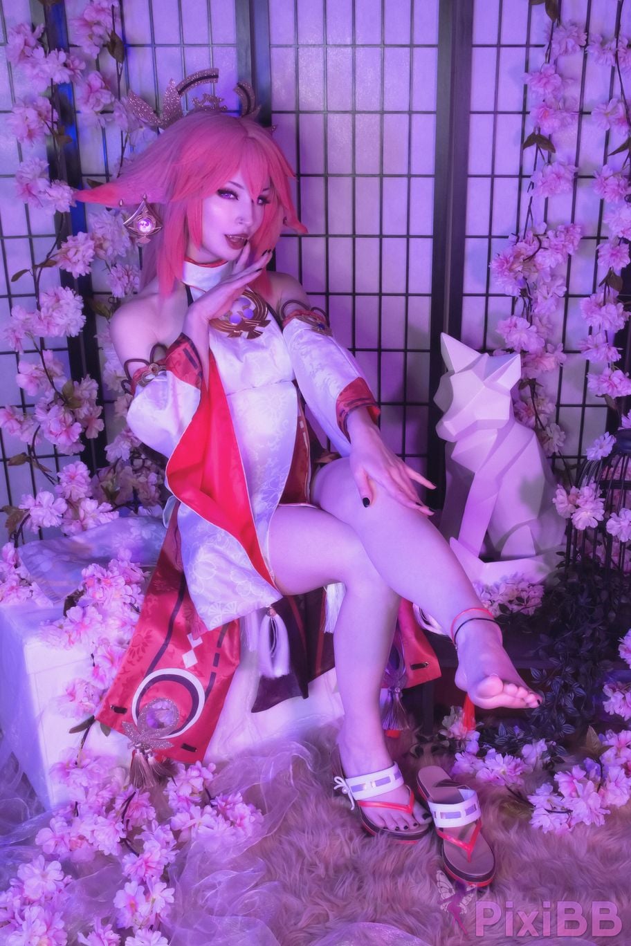ShiroKitsune Yae Miko PixiBB.COM 49
