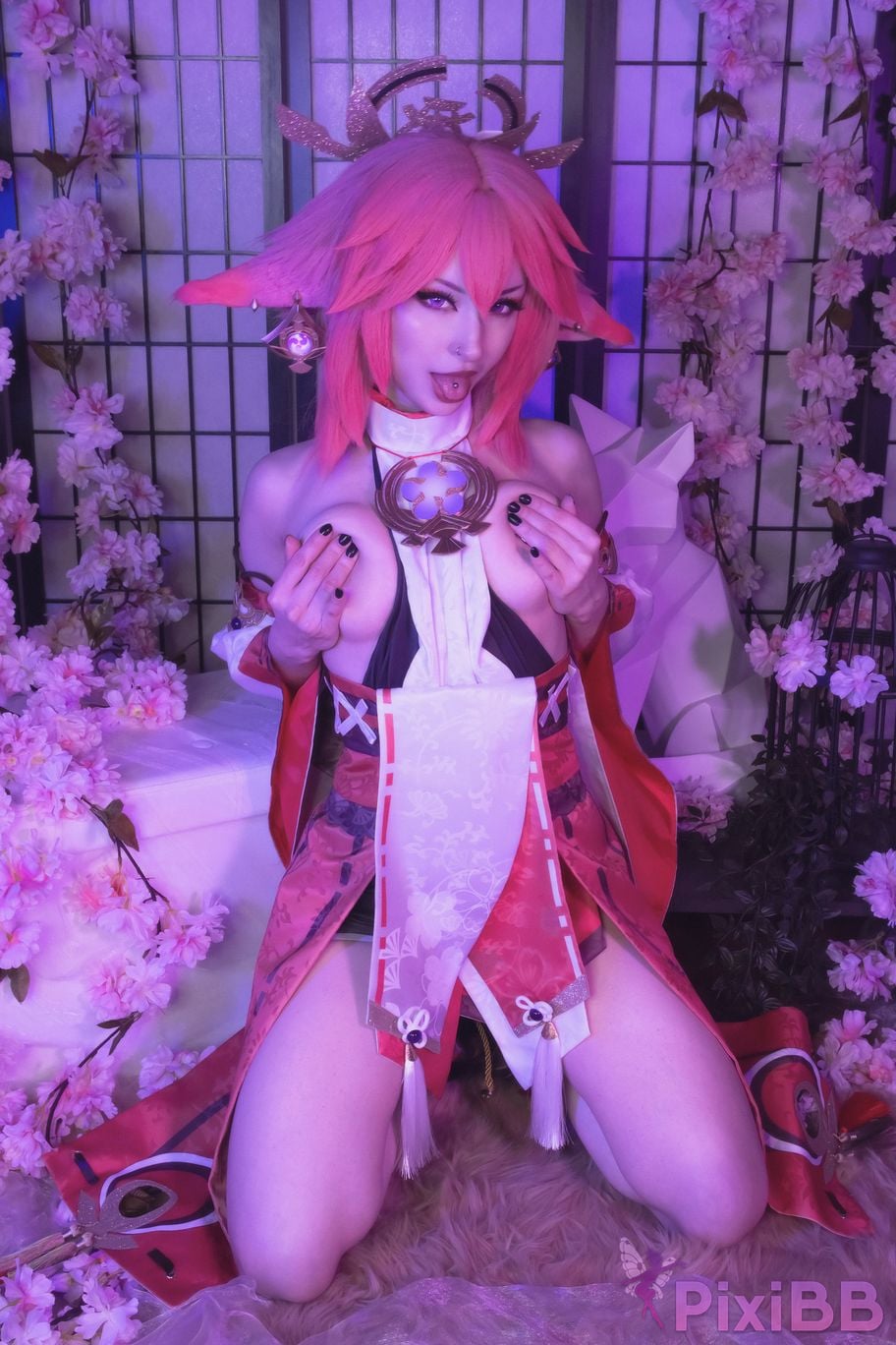 ShiroKitsune Yae Miko PixiBB.COM 8