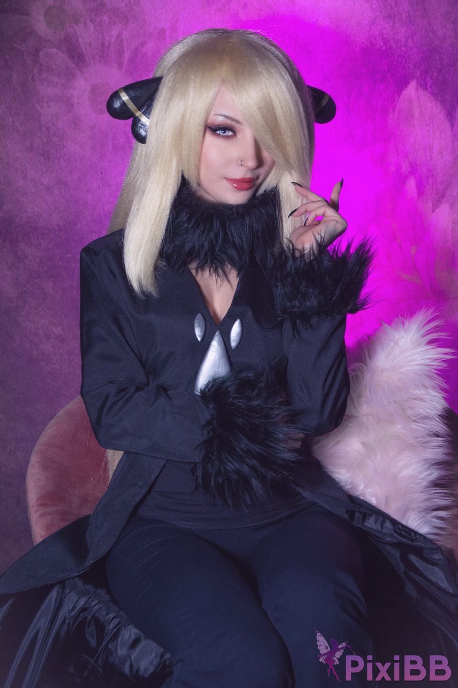 ShiroKitsune Cynthia (Pokemon) PixiBB.COM 2