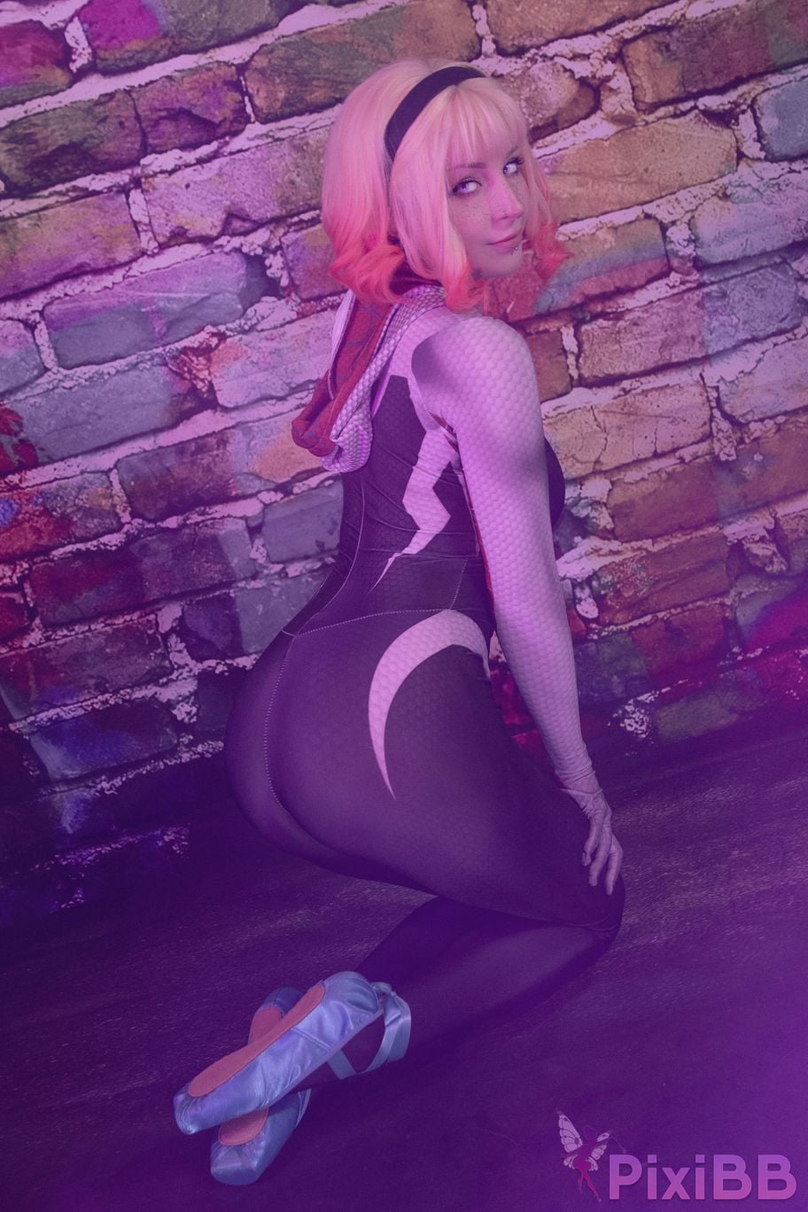 ShiroKitsune Spider Gwen PixiBB.COM 12