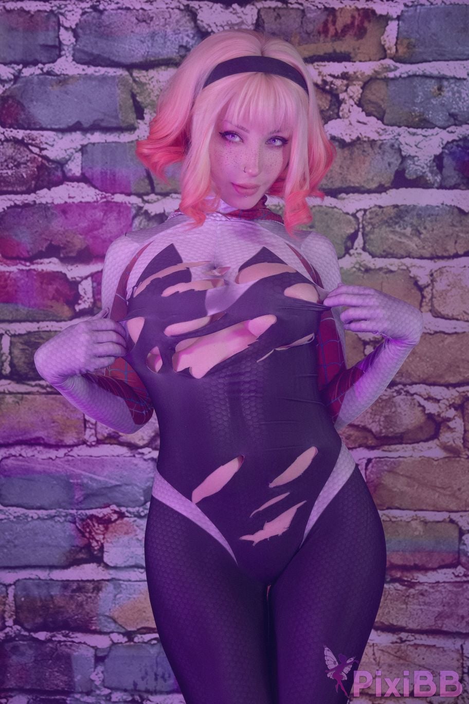 ShiroKitsune Spider Gwen PixiBB.COM 15