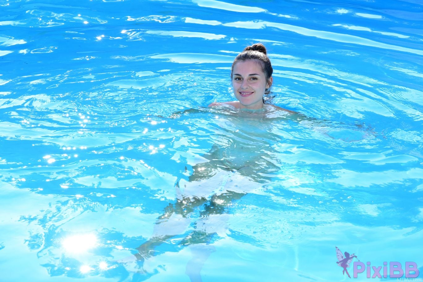 MetArt Alina Poolside Plunge Part01 0028 PixiBB.COM 3699698841