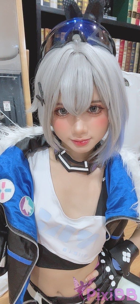 Coser PoppaChan Silver Wolf PixiBB.COM 042
