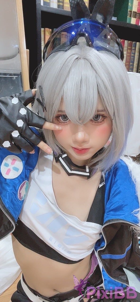 Coser PoppaChan Silver Wolf PixiBB.COM 048