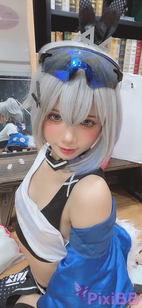 Coser PoppaChan Silver Wolf PixiBB.COM 059