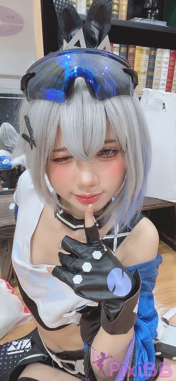 Coser PoppaChan Silver Wolf PixiBB.COM 061