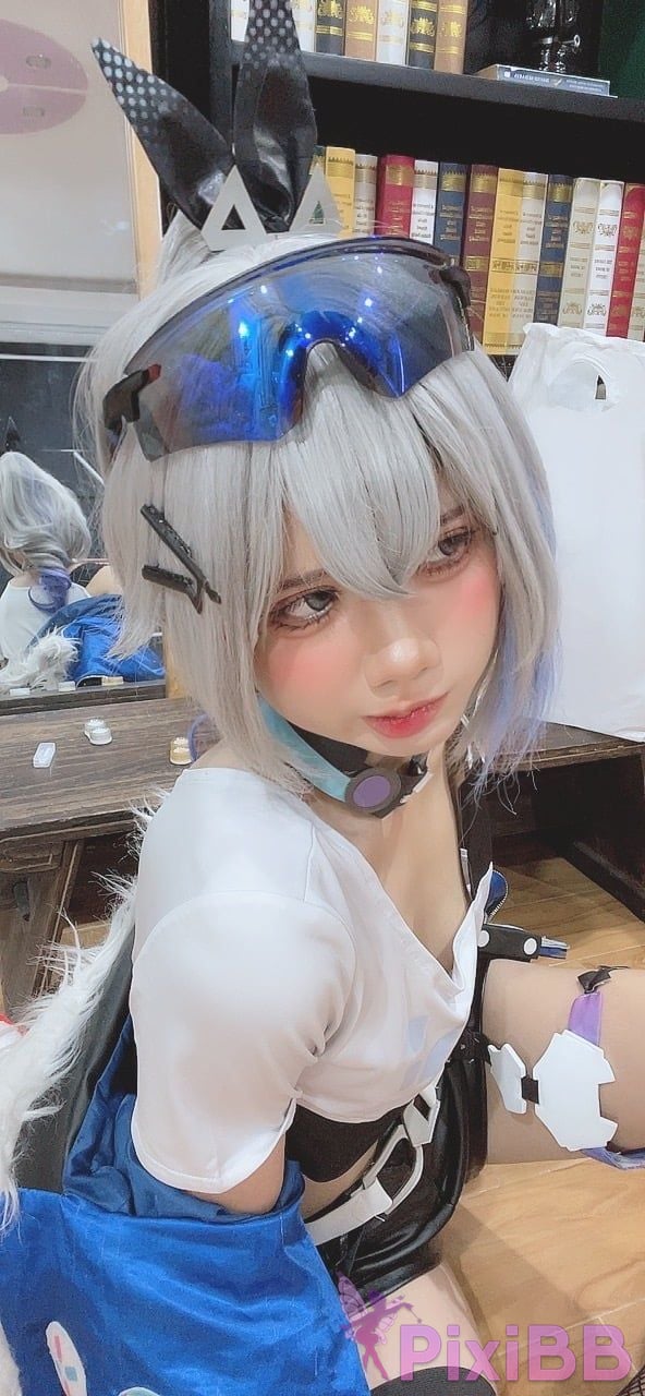 Coser PoppaChan Silver Wolf PixiBB.COM 064