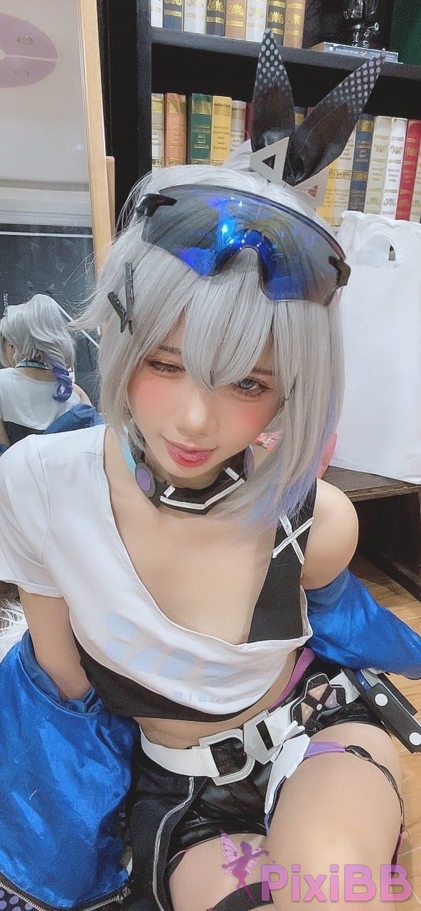 Coser PoppaChan Silver Wolf PixiBB.COM 067