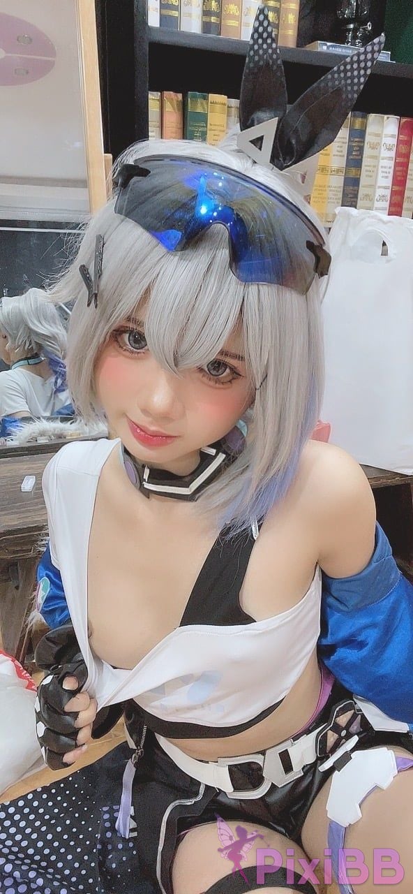 Coser PoppaChan Silver Wolf PixiBB.COM 068
