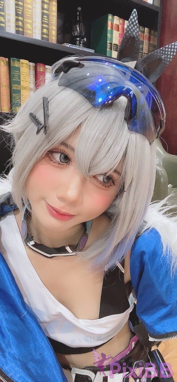 Coser PoppaChan Silver Wolf PixiBB.COM 071