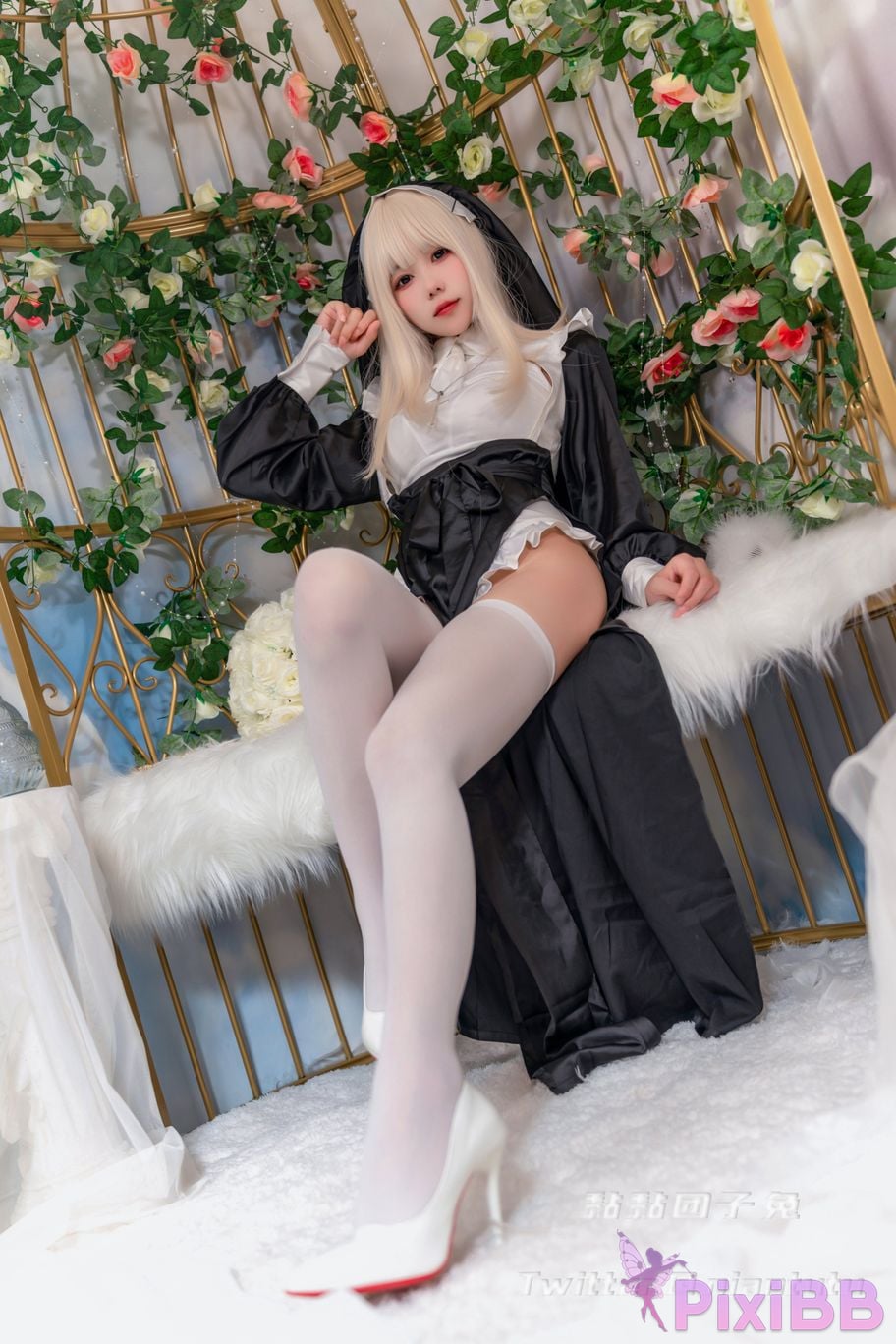 Coser Nun PixiBB.COM 012