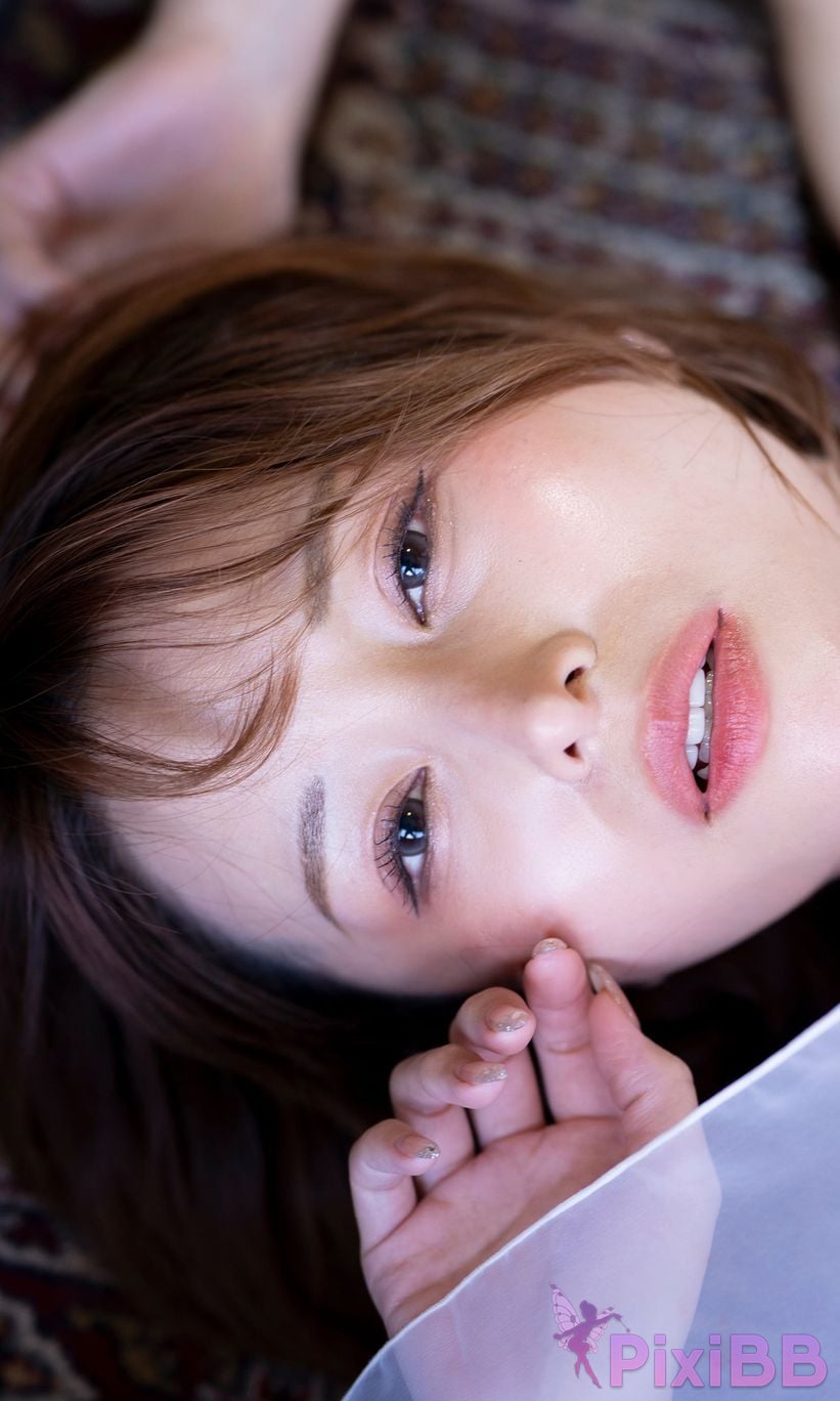 Japanese Idol Mayuki Itou Ito digital photo book I Miss You PixiBB.COM 086