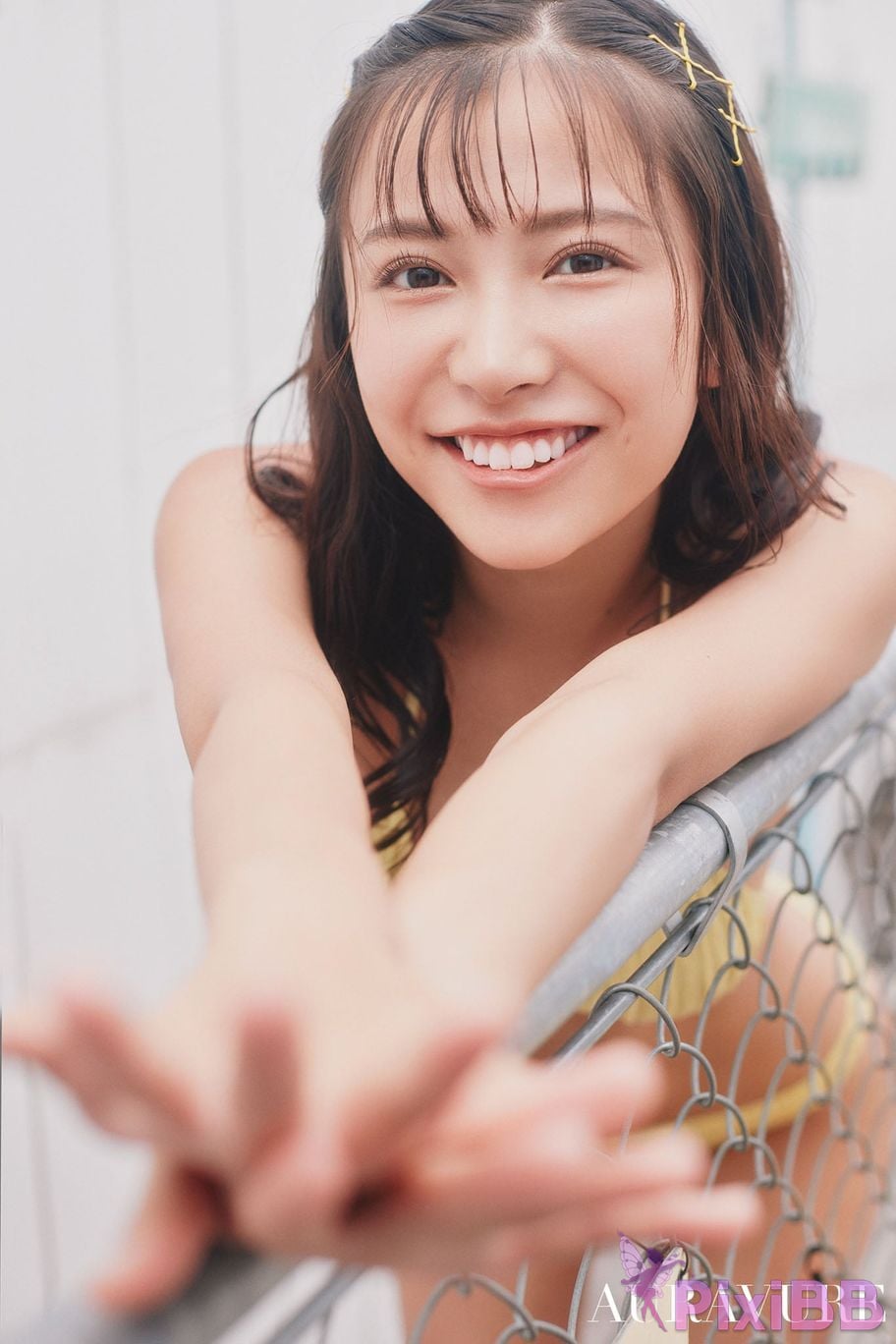 Japanese Idol Takara Suzuki Hijiri aura bule magazine 2 PixiBB.COM 010